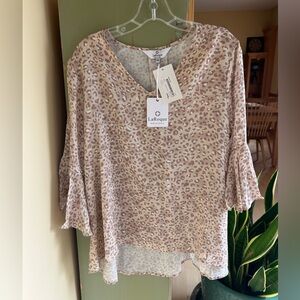 NWT LaRoque Women’s Park Blouse Flutter Sleeve Beige Animal Print Silk Blend O/S